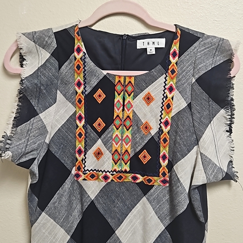 THML Checkered embroidered fringe sleeves dress women's size Medium - Picture 3 of 12